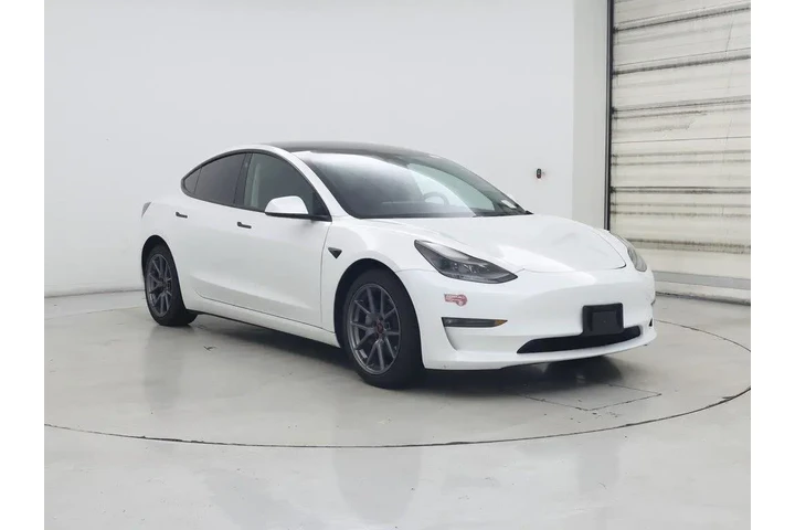 $25998 : Tesla Model 3 2023 4dr Sedan image 1