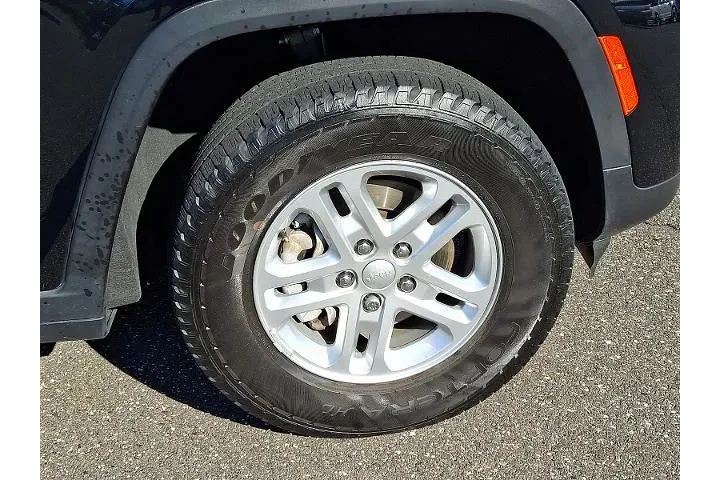 $30537 : Jeep Grand Cherokee 2023 4x4 image 8