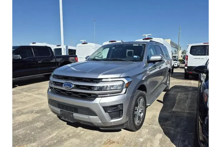 $38981 : Ford Expedition MAX 2022 4x2 image 1