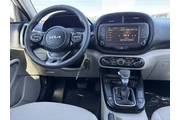 $17295 : Kia Soul 2025 LX 4dr Crossov thumbnail