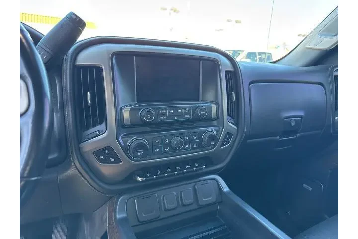 $33000 : GMC Sierra 1500 2018 4x4 Den image 9