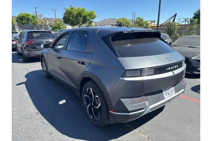 $27995 : Hyundai IONIQ 5 2023 SEL 4dr image 2
