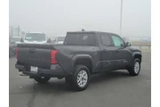 $32800 : Toyota Tacoma 2024 4x2 SR5 4 thumbnail