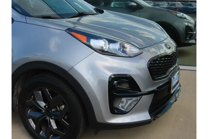 $19999 : Kia Sportage 2022 Nightfall image 6