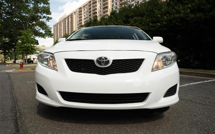 $10000 : 2010 TOYOTA COROLLA image 9