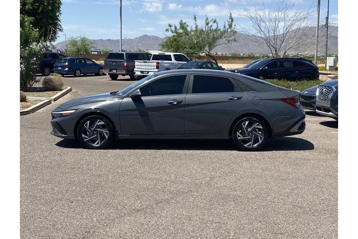 $20998 : Hyundai ELANTRA 2024 SEL 4dr image 6
