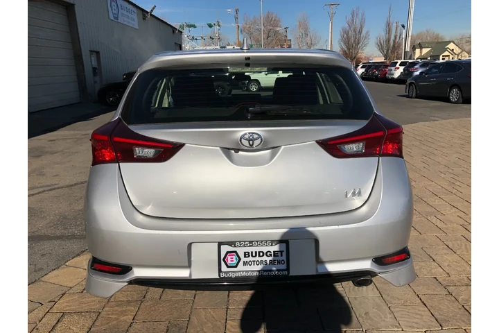 $17450 : 2018 Corolla iM 6A image 4