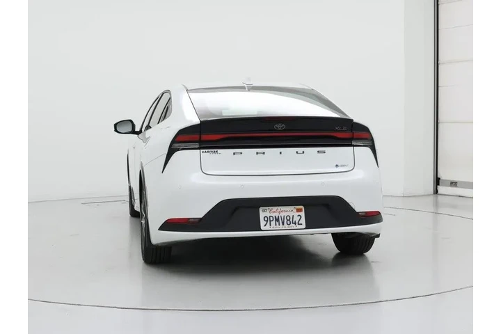 $30998 : Toyota Prius 2024 XLE 4dr Ha image 6