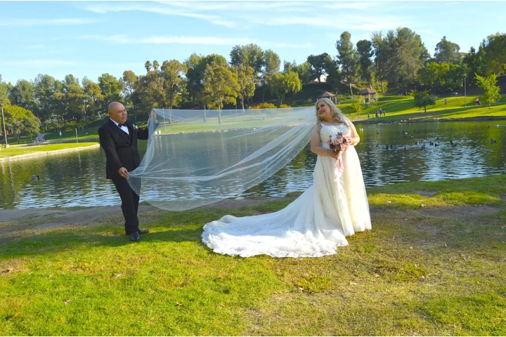 Fotos y video image 8