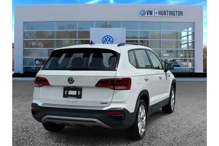 $21500 : Volkswagen Taos 2023 AWD S 4 image 4