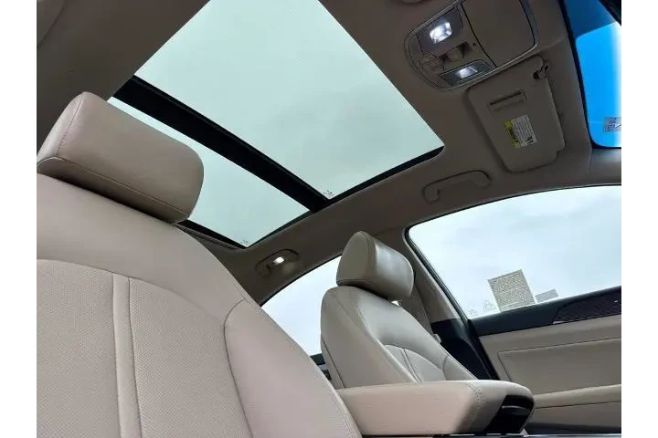 $16805 : Hyundai SONATA Hybrid 2019 L image 9