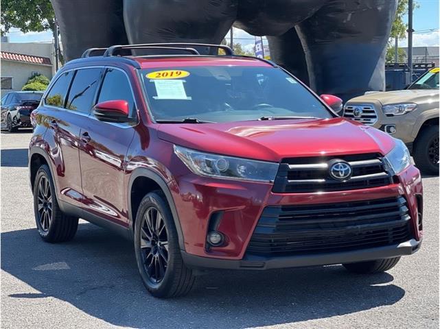 2019 Toyota Highlander XLE image 6