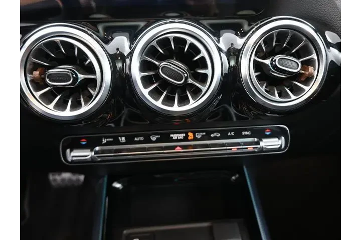 $24677 : Mercedes-Benz GLA 2022 GLA 2 image 3