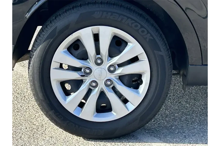 $15197 : Kia Soul 2023 S 4dr Crossove image 7