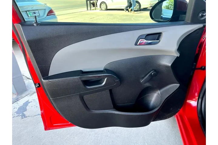 2012 Sonic 1LS Sedan image 9