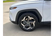 $25800 : Hyundai TUCSON Hybrid 2024 A thumbnail
