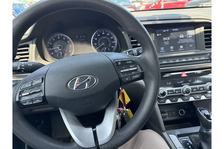 $11500 : Hyundai ELANTRA 2020 SEL 4dr image 3