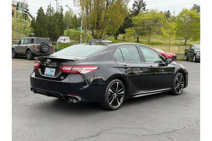 $27995 : Toyota Camry 2020 AWD XSE 4d image 3