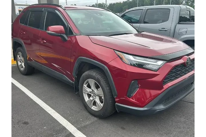 $22499 : Toyota RAV4 2022 XLE 4dr SUV image 3