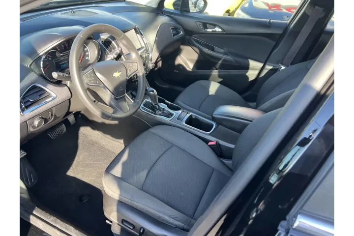 $8900 : 2017 Cruze LT Auto image 8