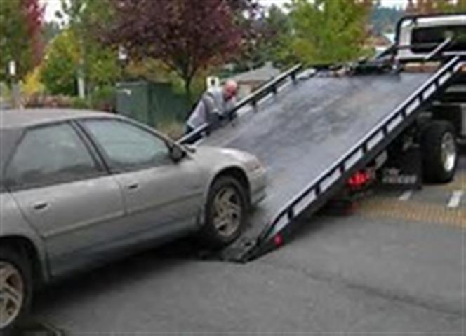 TOWING SERVICE 786-602-7956 image 1
