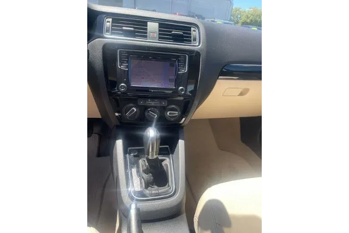 $13995 : Volkswagen Jetta 2016 1.8T S image 9