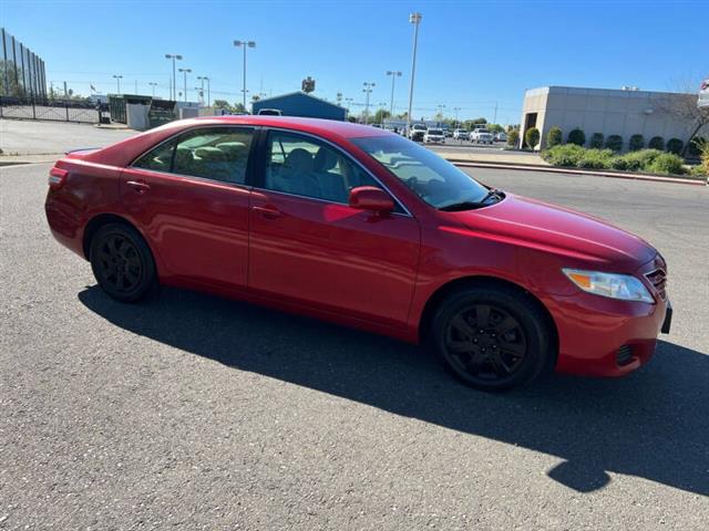 $11495 : 2011 Camry LE image 5