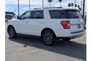 $36999 : Ford Expedition 2024 4x2 XLT thumbnail