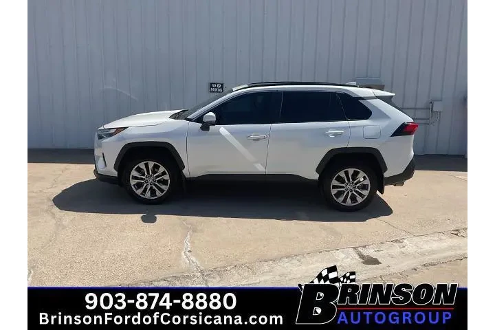 $36990 : Toyota RAV4 2024 XLE Premium image 4