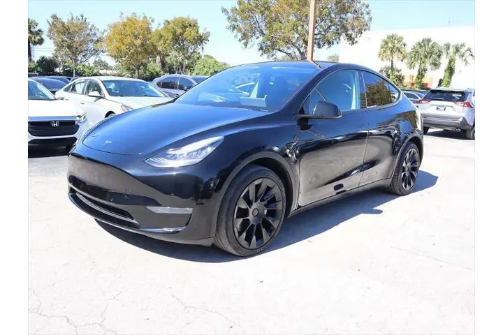 Tesla Model Y 2021 AWD Long image 10