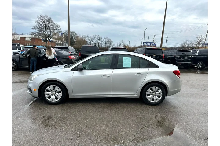$5980 : 2015 Cruze 4dr Sdn Auto LS image 5
