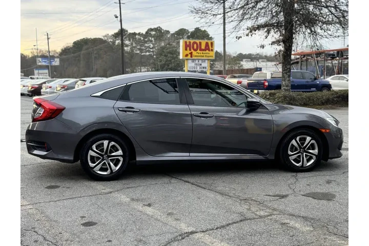 2018 Civic LX image 5