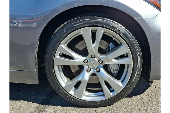 $15995 : INFINITI Q70L 2017 AWD 3.7 4 image 9