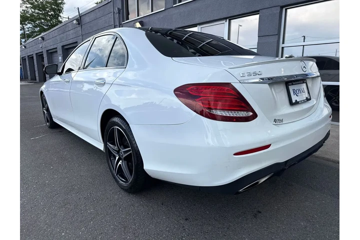 $27995 : 2020 Mercedes-Benz E-Class E image 6