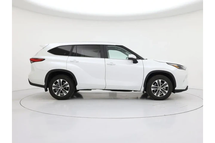 $39998 : Toyota Highlander 2023 AWD X image 7
