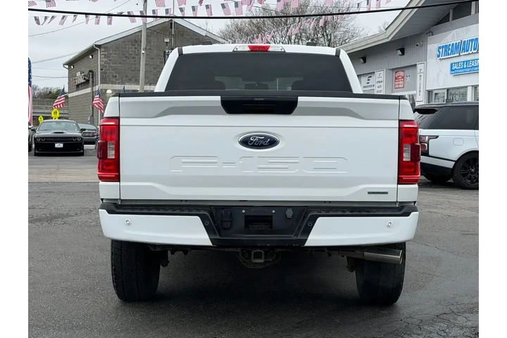 $35670 : Ford F-150 2023 4x4 XLT 4dr image 6