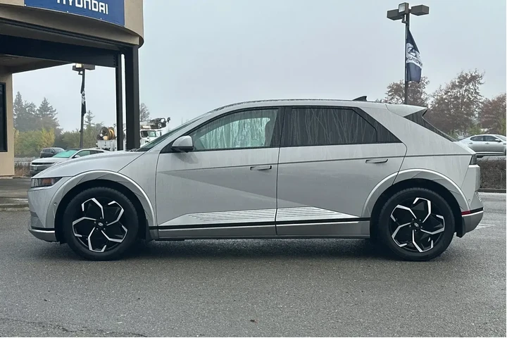 $32990 : Hyundai IONIQ 5 2024 Limited image 7