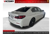 $26495 : BMW 5 Series 2022 AWD 530e x thumbnail