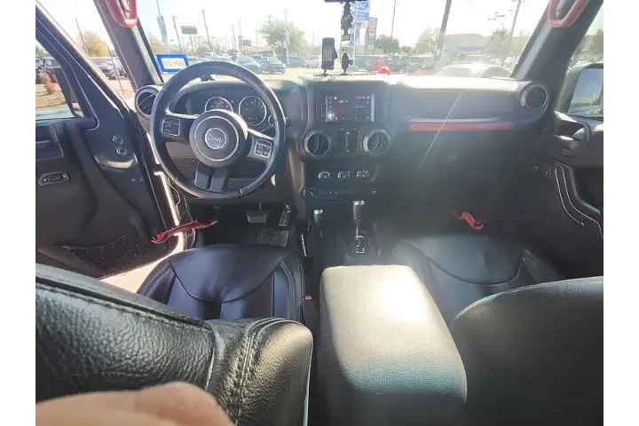 $18499 : Jeep Wrangler Unlimited 2017 image 5