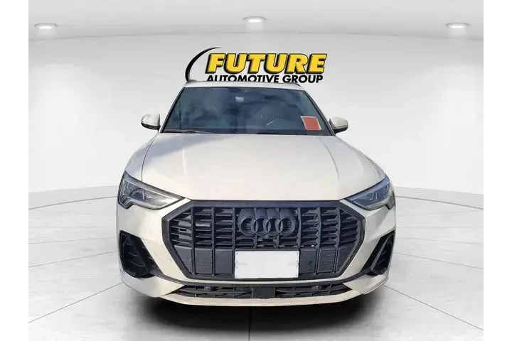 $26997 : Audi Q3 2022 AWD quattro S l image 2