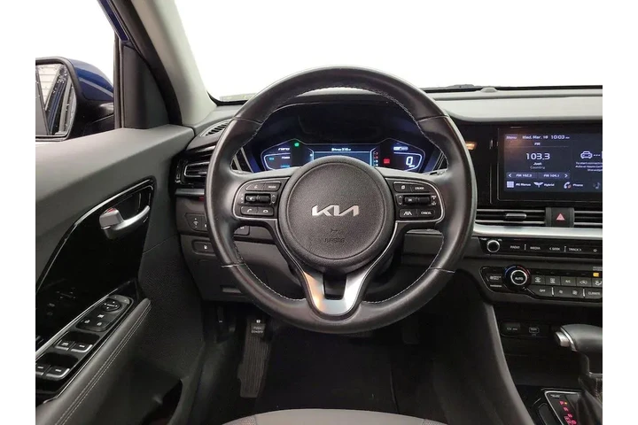 $21998 : Kia Niro 2022 LXS 4dr Crosso image 10