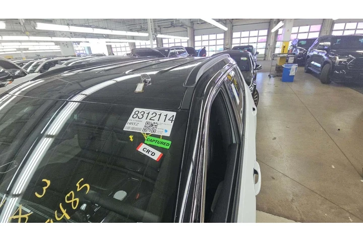 $23990 : Jeep Compass 2025 4x4 Limite image 10