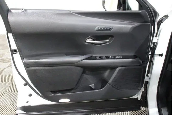 $28998 : Lexus UX 250h 2020 AWD F SPO image 6