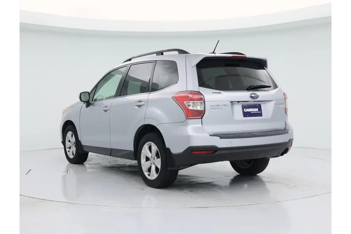 $13998 : Subaru Forester 2014 AWD 2.5 image 2