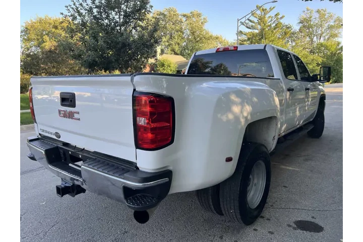 $27995 : 2018 GMC Sierra 3500HD image 7