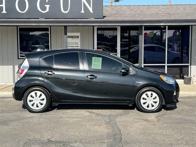 $10995 : 2012 Prius c One image 4