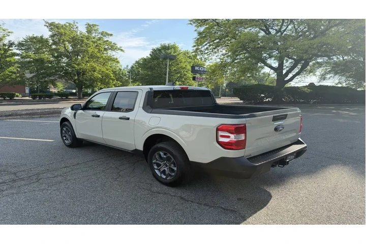$30985 : Ford Maverick 2025 AWD XLT 4 image 4