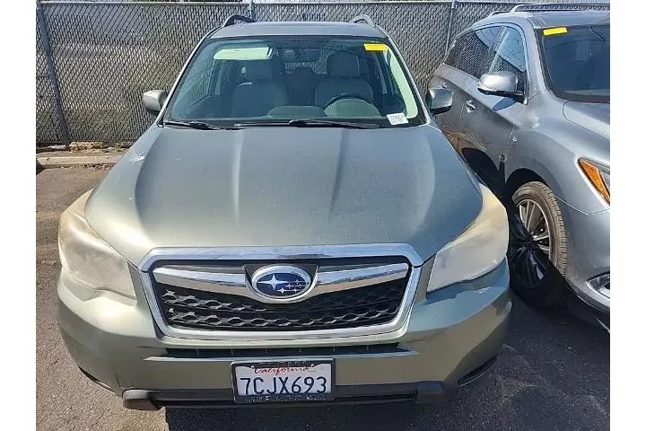 $11691 : Subaru Forester 2014 AWD 2.5 image 2