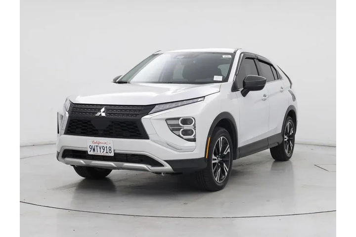 $22998 : Mitsubishi Eclipse Cross 202 image 4