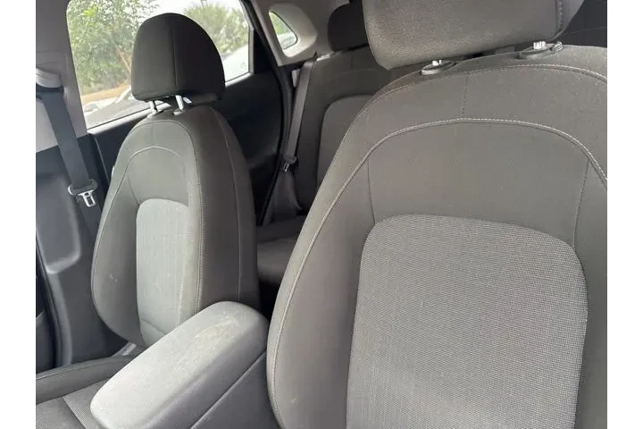 $20500 : Hyundai KONA 2022 SEL 4dr Cr image 6